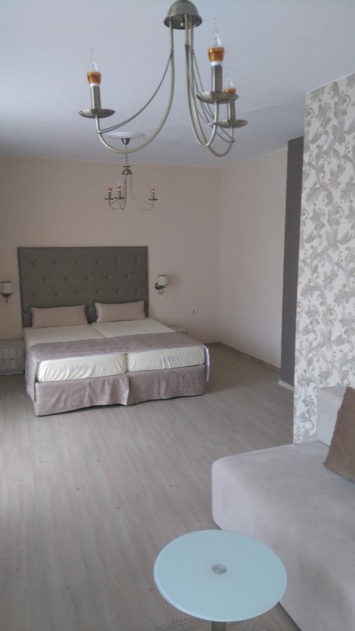 Guest House Adriya Primorsko Exterior photo